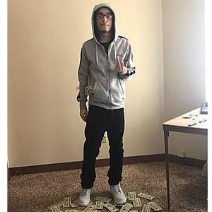 Meet your Posher, James